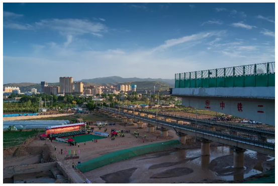 絲綢之路再現(xiàn)長(zhǎng)虹，徠卡TS16助力渭河特大橋轉(zhuǎn)體合攏